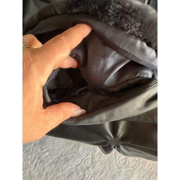 Claudie Pierlot leather bomber jacket w/ faux fur collar 40 L - Picture 7 of 9
